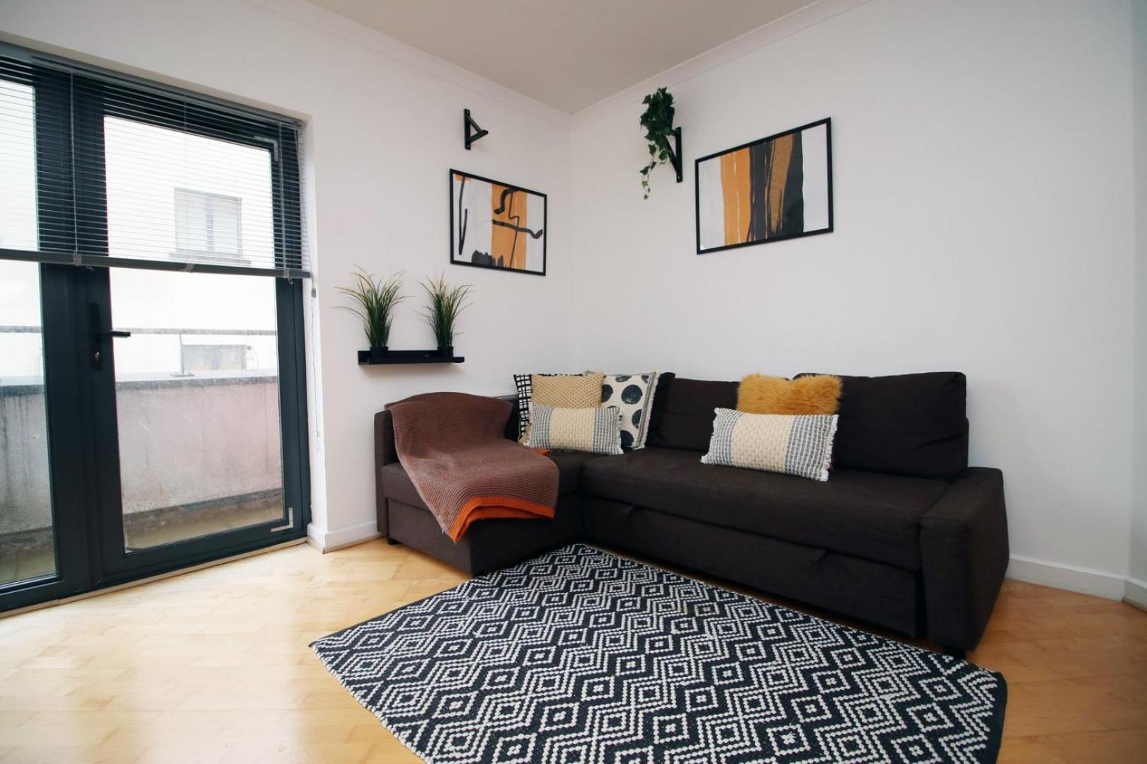 Centrally Located Spacious 2Br | Cohost Partners 카디프 외부 사진